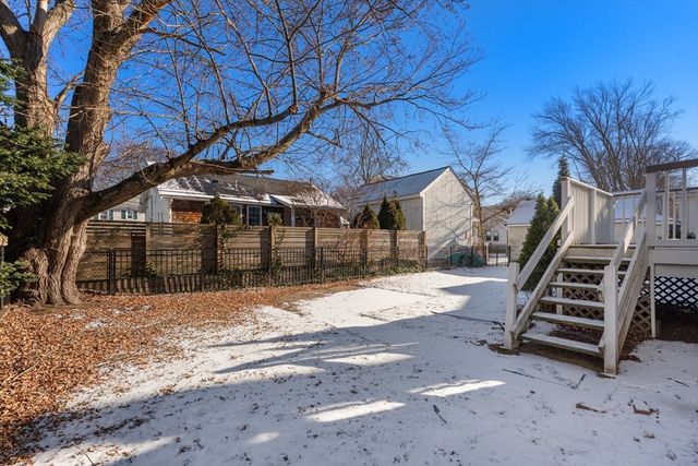 60 Meagher Ave, Milton, MA 02186