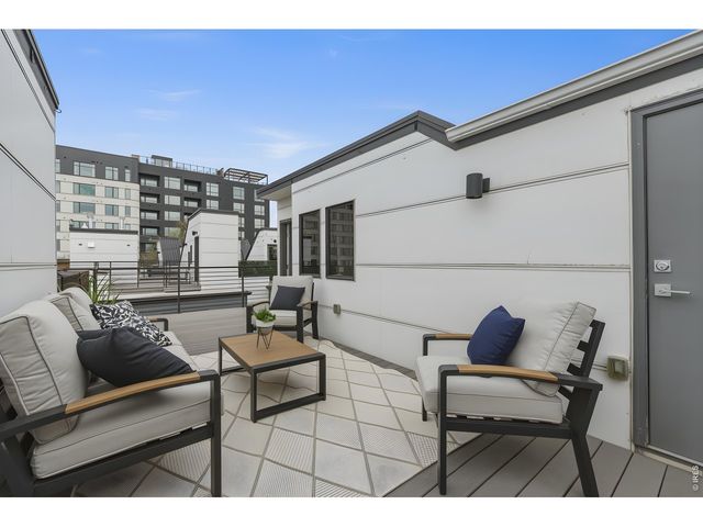 3264 W Conejos Pl, Denver, CO 80204