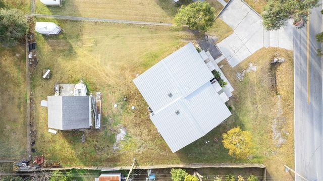 704 W ALAMO DRIVE, Lakeland, FL 33813