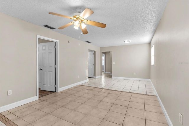 704 W ALAMO DRIVE, Lakeland, FL 33813