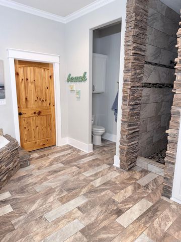 442 Rocky Point Road, Vilonia, AR 72173