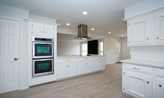 3515 Stoney Oak Drive, Houston, TX 77068