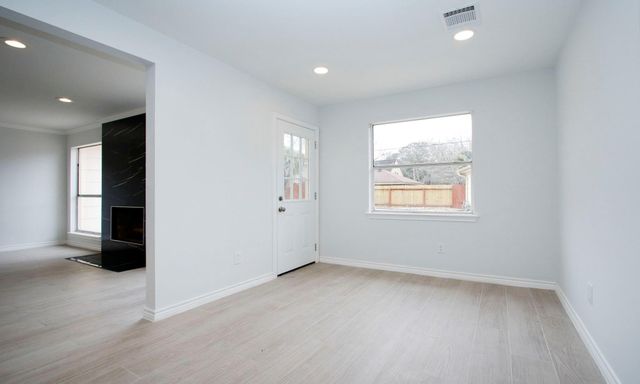 3515 Stoney Oak Drive, Houston, TX 77068