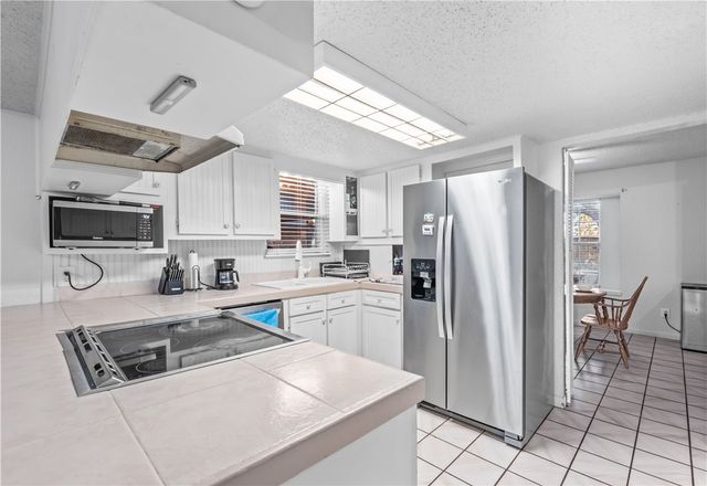 3222 Catcay Dr, Corpus Christi, TX 78418