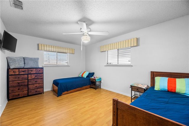 3222 Catcay Dr, Corpus Christi, TX 78418