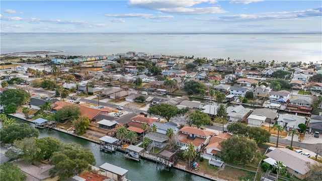 3222 Catcay Dr, Corpus Christi, TX 78418