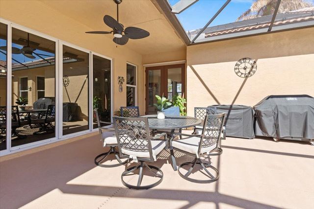 814 SW Saint Julien Court, Port St. Lucie, FL 34986