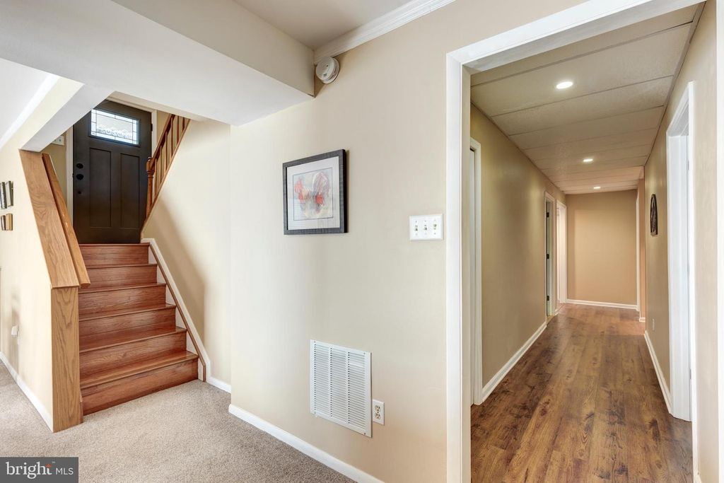 Image 38 of property listing at 4316 UTZ RD, Hampstead, MD 21074