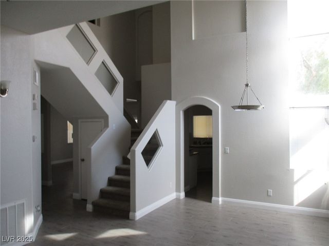 1452 Dragon Rock Drive, Henderson, NV 89052