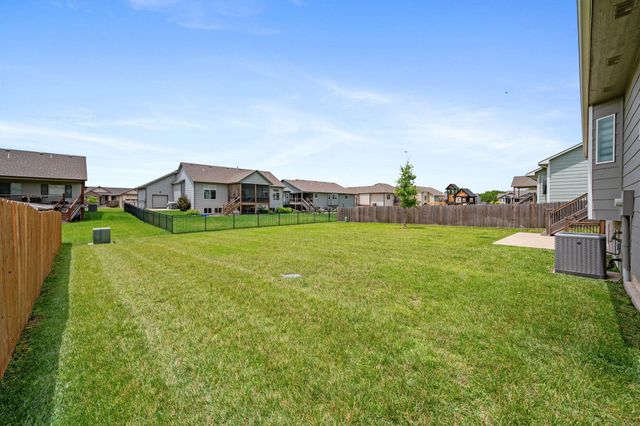 3415 S Lori St, Wichita, KS 67210