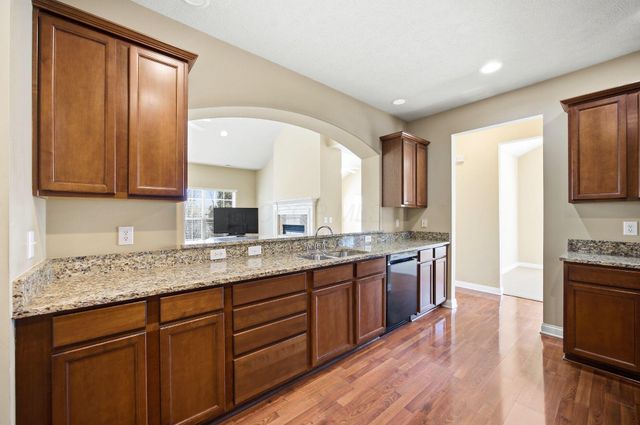 5593 Haydens Reserve Way, Hilliard, OH 43026