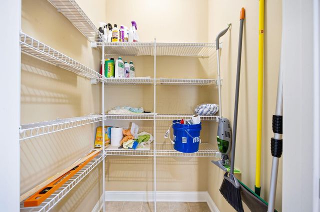 5593 Haydens Reserve Way, Hilliard, OH 43026