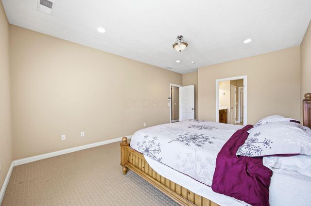 5593 Haydens Reserve Way, Hilliard, OH 43026