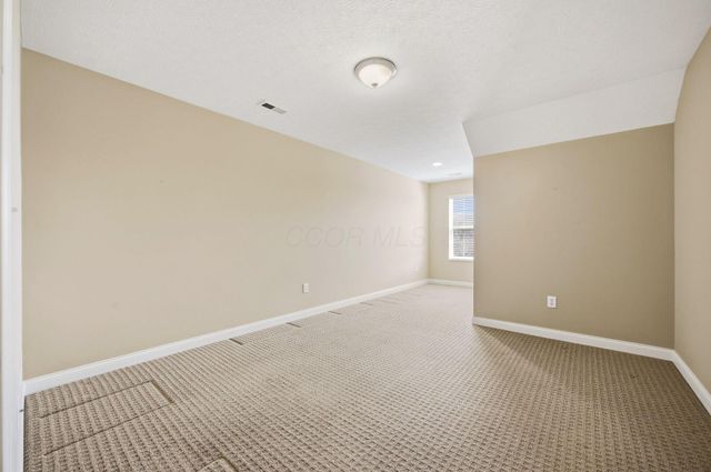 5593 Haydens Reserve Way, Hilliard, OH 43026