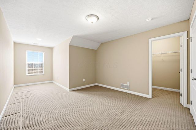 5593 Haydens Reserve Way, Hilliard, OH 43026