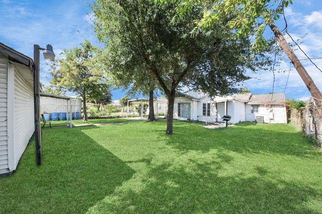 13522 Boise St Street, Houston, TX 77015