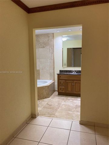 720 NW 123rd Ave, Miami, FL 33182