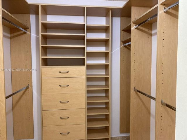 720 NW 123rd Ave, Miami, FL 33182