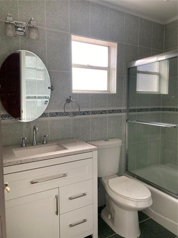 720 NW 123rd Ave, Miami, FL 33182