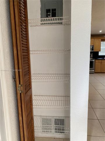 720 NW 123rd Ave, Miami, FL 33182