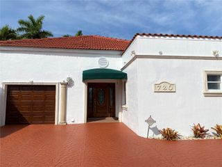 720 NW 123rd Ave, Miami, FL 33182