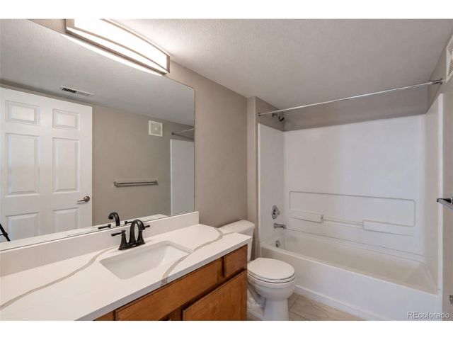 1604 Granby Way 23-201, Aurora, CO 80011
