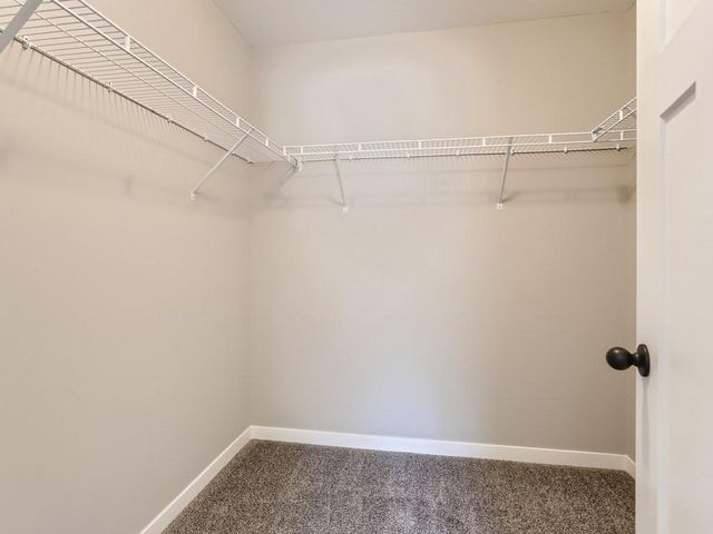 6664 Heritage Avenue, Lino Lakes, MN 55038