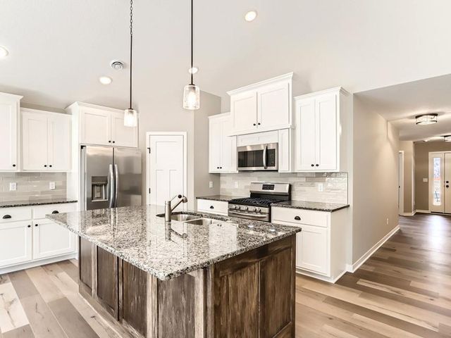 6664 Heritage Avenue, Lino Lakes, MN 55038