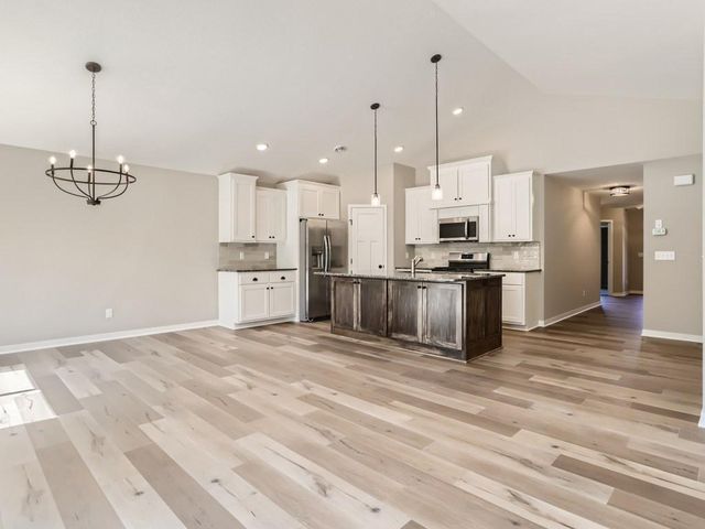 6664 Heritage Avenue, Lino Lakes, MN 55038