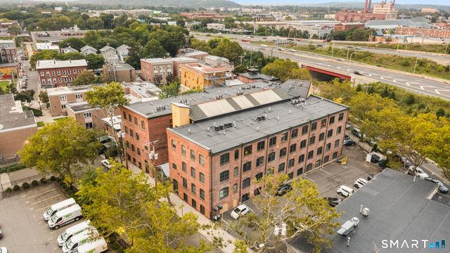 43 Chestnut Street 201, New Haven, CT 06511