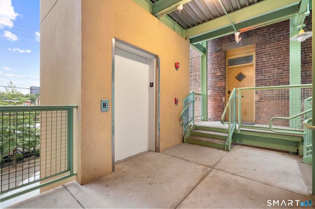 43 Chestnut Street 201, New Haven, CT 06511