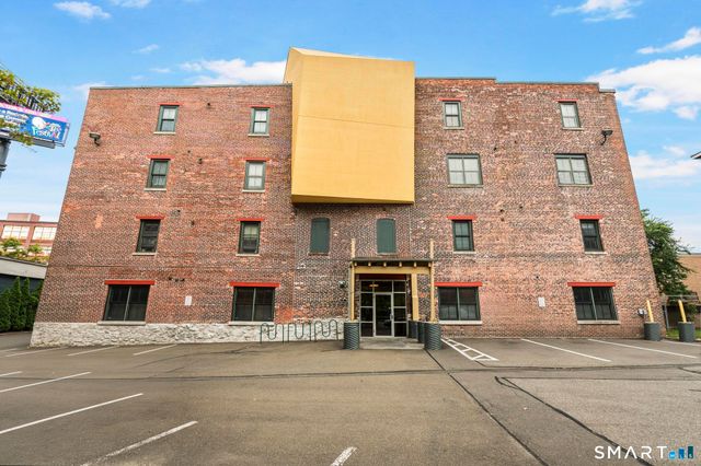 43 Chestnut Street 201, New Haven, CT 06511