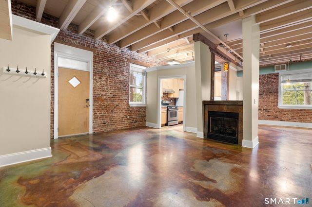 43 Chestnut Street 201, New Haven, CT 06511