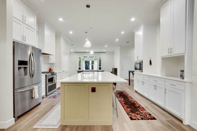 4035 Cedarview Road, Dallas, TX 75287