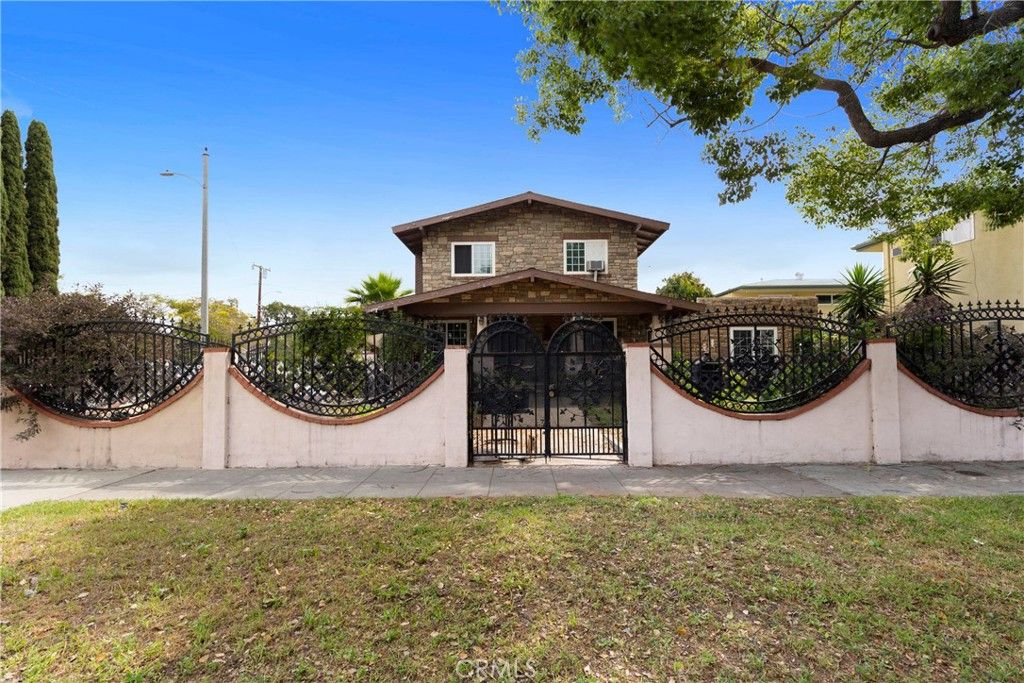 603 S Orange, Santa Ana, CA 92701 — exterior