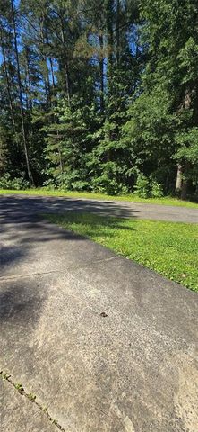 1132 Shoal Creek Road, Canton, GA 30114