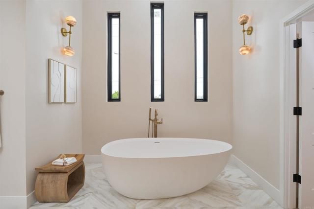 2465 Garfield Street, Carlsbad, CA 92008