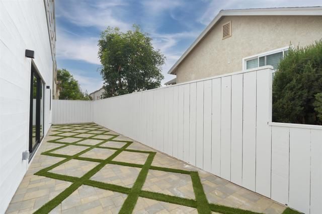 2465 Garfield Street, Carlsbad, CA 92008