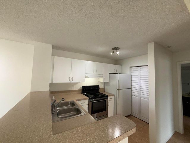 1749 Village Boulevard 208, West Palm Beach, FL 33409