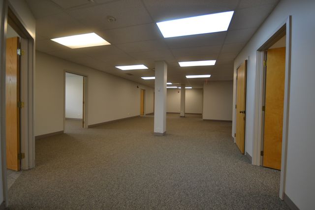 1750 Grandstand Place, Elgin, IL 60123