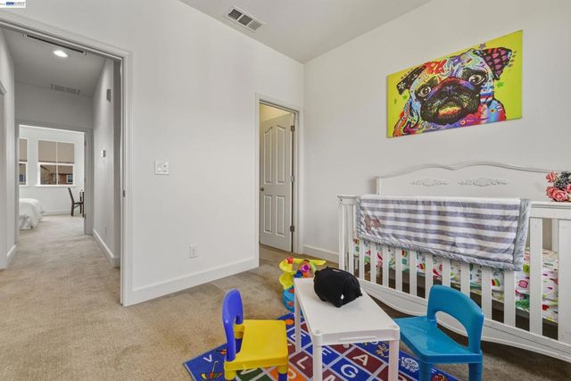 2305 Gibbons St, Hayward, CA 94541