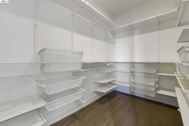 2305 Gibbons St, Hayward, CA 94541