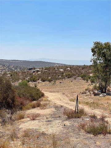 35575 Clothier Road, Hemet, CA 92544