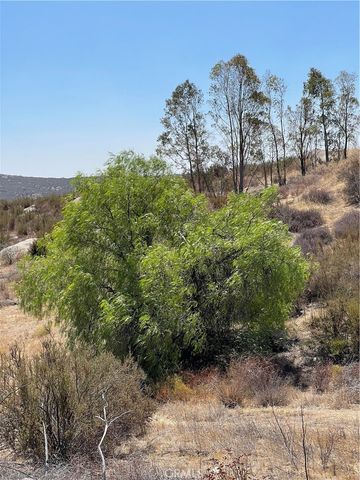 35575 Clothier Road, Hemet, CA 92544