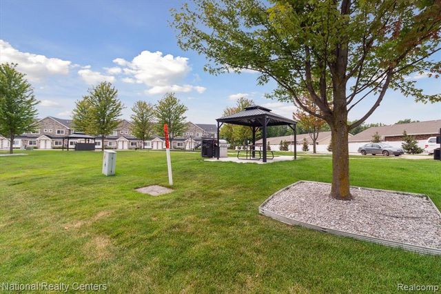 14151 Lakeside Boulevard 46, Shelby Twp, MI 48315