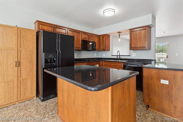 14151 Lakeside Boulevard 46, Shelby Twp, MI 48315