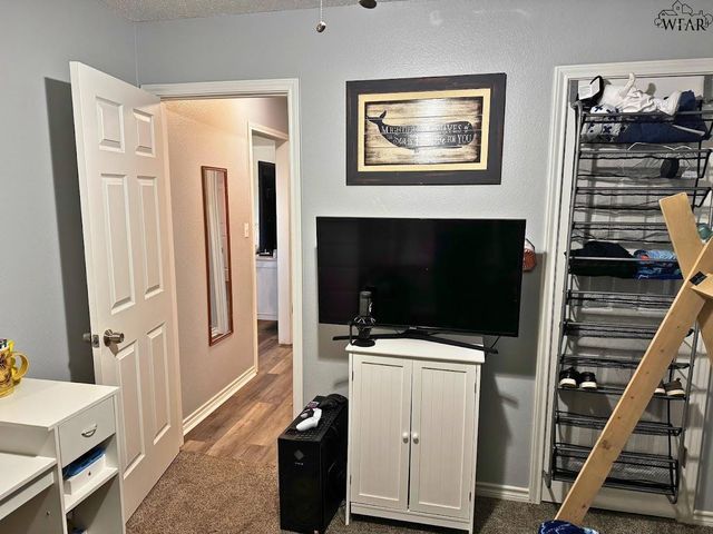 5216 BROOKWOOD DRIVE, Wichita Falls, TX 76302