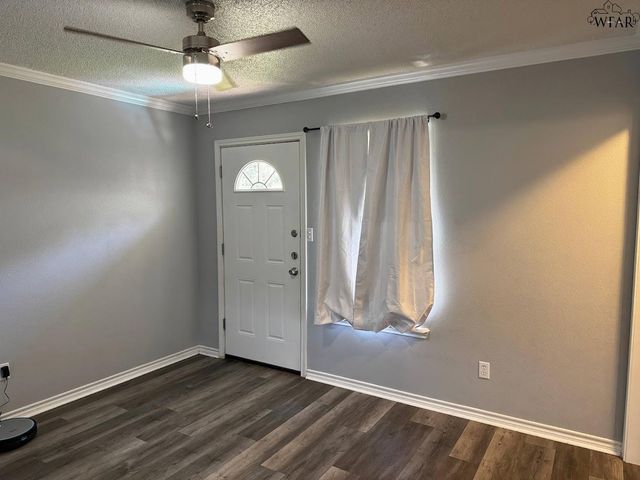 5216 BROOKWOOD DRIVE, Wichita Falls, TX 76302