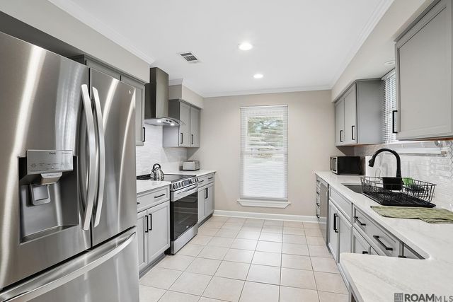 5915 Cedar Creek Dr, Baton Rouge, LA 70817