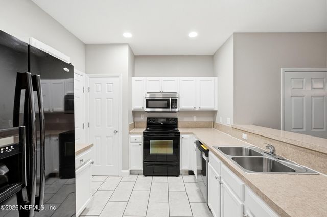 5924 BARTRAM VILLAGE Drive, Jacksonville, FL 32258